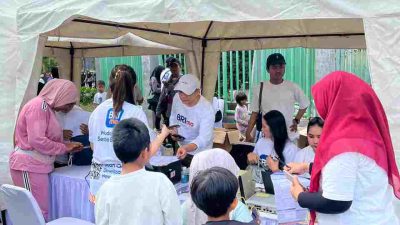 BRI Bekasi Branch Office Brings Banking Services and Financial Education to CFD, Public Crowds Booth with Enthusiasm