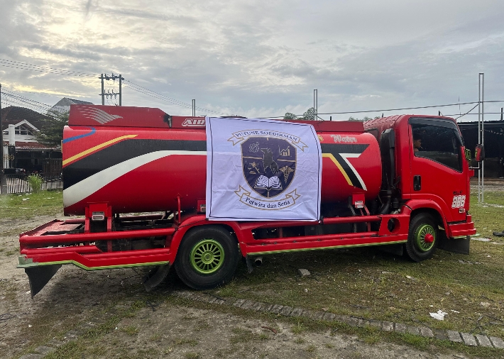 Putune Sudirman Volunteers Distribute 24,000 Liters of Drinking Water to Aceh Tamiang Community