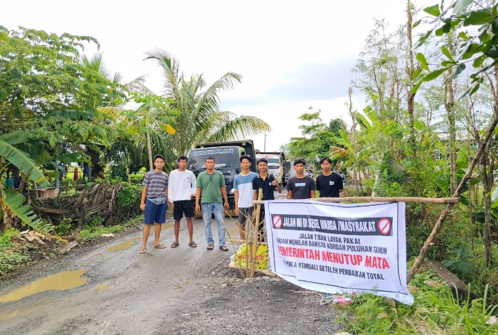 Youth From Bilelando And Kidang ‘Death Road’ – Deputy Chair of GMPRI NTB DPD: “This is Resistance Against Negligence, Not The State