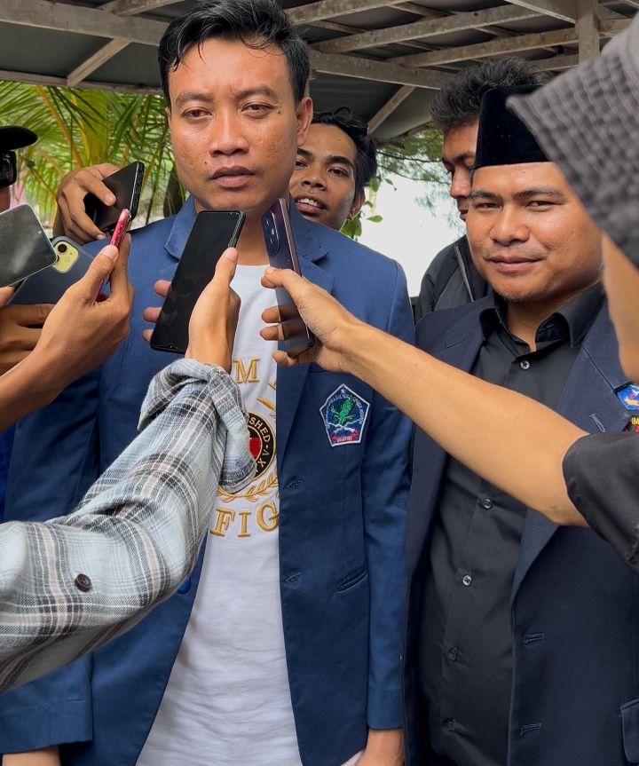 Hundreds of Central Lombok Contract Workers Laid Off – GMPRI: Shows Regional Govt’s Lack of Ideas
