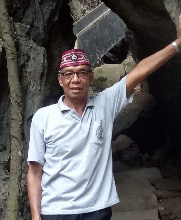Tensions in Labuan Bajo: Alleged Catholic Priest Accused of Leading Two Trucks of Machete-Wielding Men in Batu Gosok