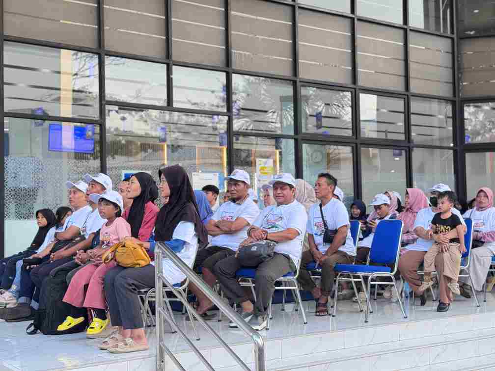 BRI Branch Office Bekasi Gelar Mudik Gratis, 100 Peserta Berangkat ke Kampung Halaman