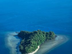 Molosing Island: Natural Beauty, Historical Traces, and the Legacy of Nusantara Civilization