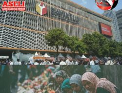 ASELI and ARM Call on Volunteers and Activists to Lay Flowers at BAWASLU in Remembrance of Bloody Tragedy