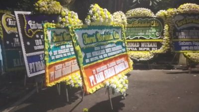 National Mourning at Arjoso Family Residence; President Prabowo and Prominent Figures Send Condolence Wreaths