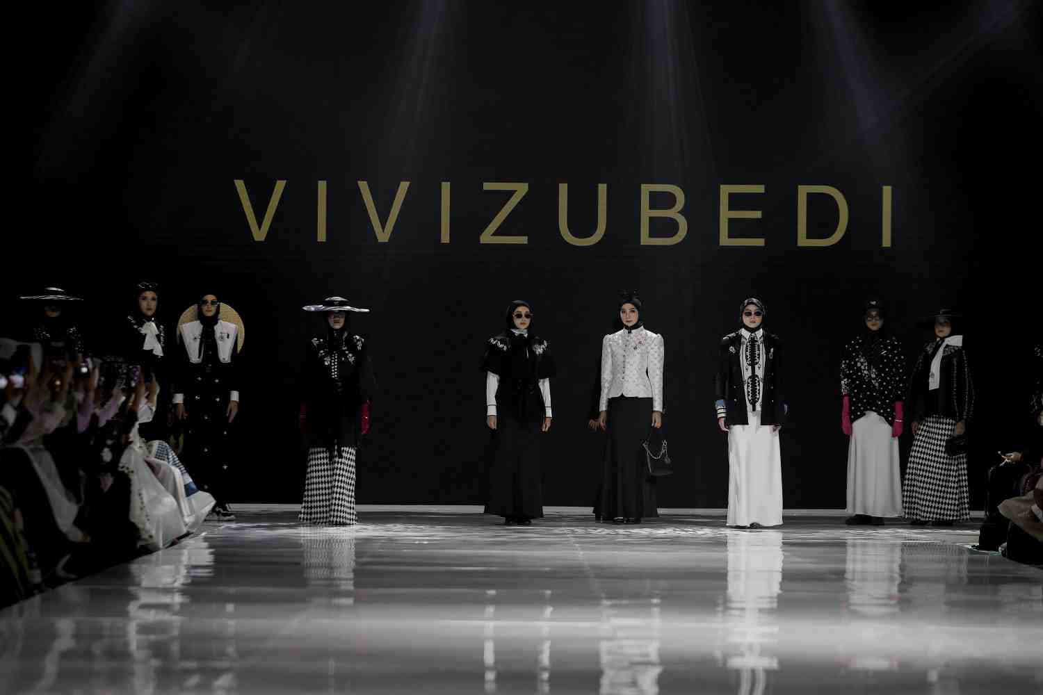 From the Runway to the Awards Stage: VIVIZUBEDI Shines at IFA Archipelago 2026 and Receives The Highest Honor for Fashion Vision & Influence