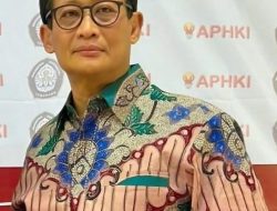 Satu Mahkamah, Dua Wajah Konstitusi?