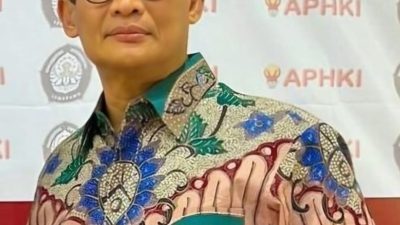 Satu Mahkamah, Dua Wajah Konstitusi? Satu Mahkamah, Dua Wajah Konstitusi?