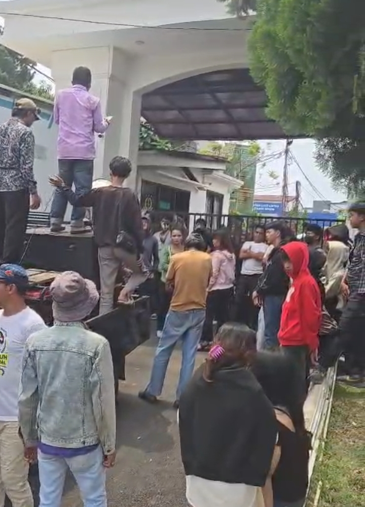 Forum Alumni BEM Bogor Raya Desak Kejari Cibinong Transparan soal Penahanan Siti Saripah