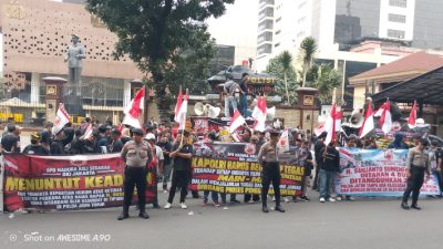 Organisasi Madura Asli Sedarah DPD DKI Jakarta Gelar Aksi Damai di Bareskrim Polri, Desak Kepastian Hukum Perkara H. Sugianto